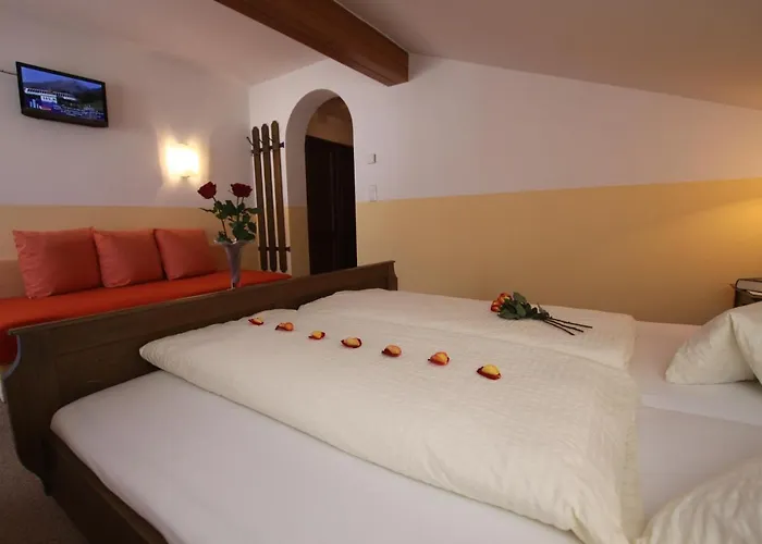 Апартаменты Ausfernerhof *